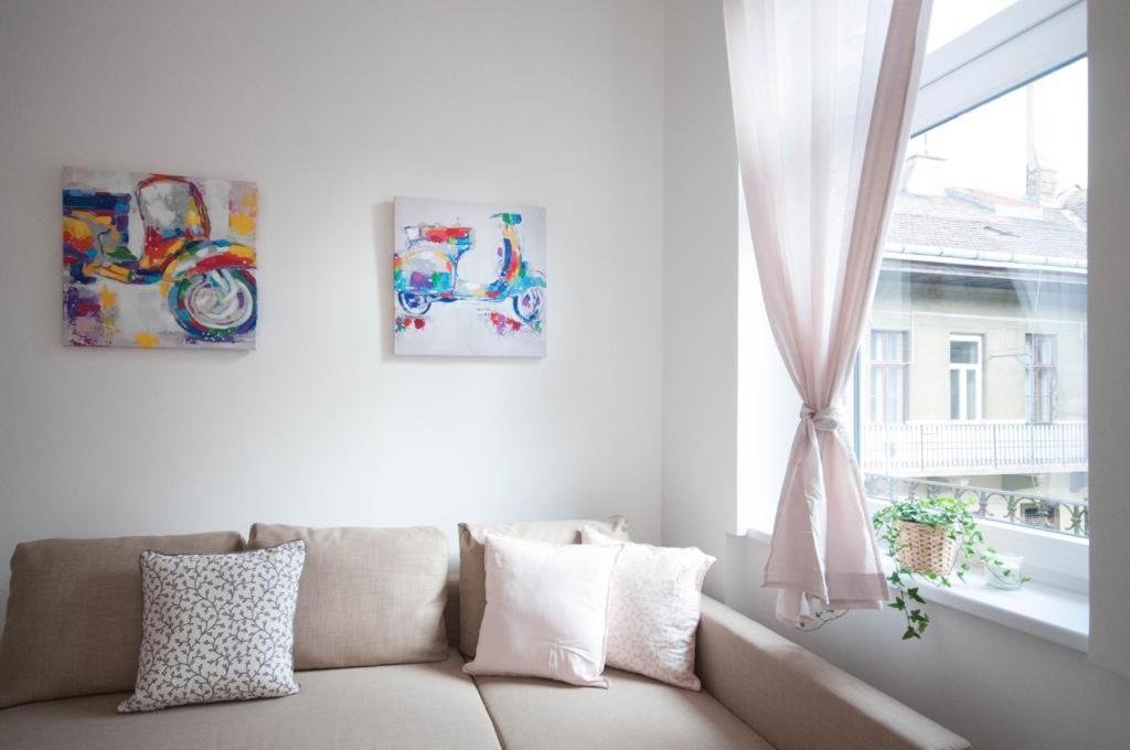 Cs3 Csanyi Apartment Budapest Exterior photo